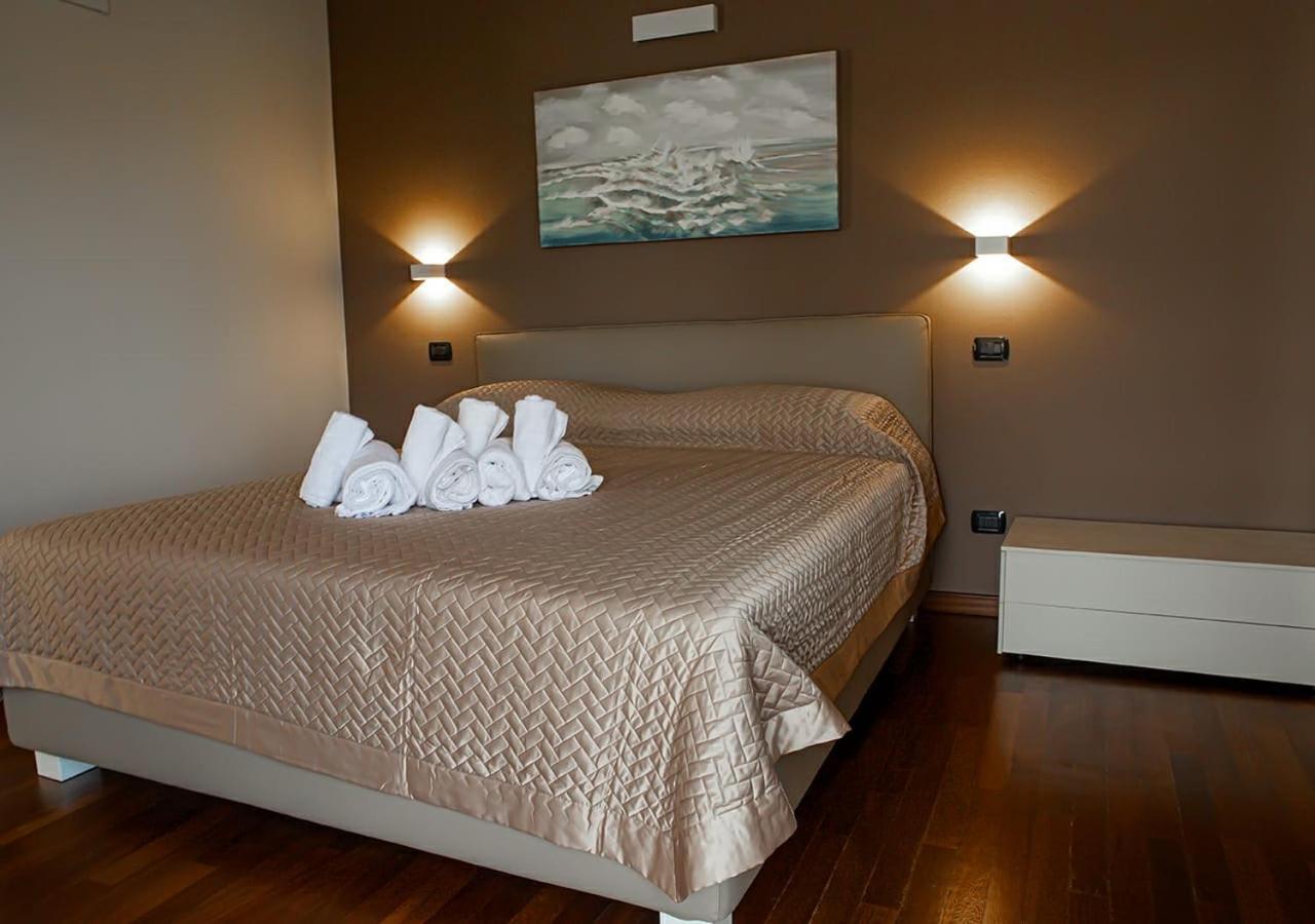 Sirmione Rosselli Apartments Exterior photo