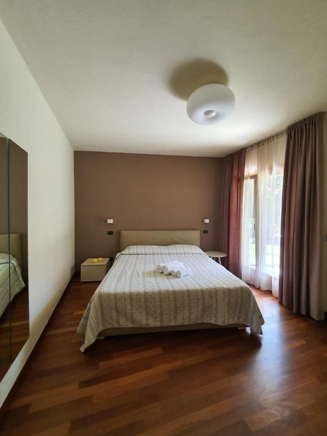 Sirmione Rosselli Apartments Exterior photo
