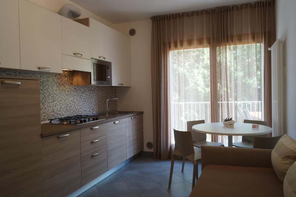 Sirmione Rosselli Apartments Exterior photo